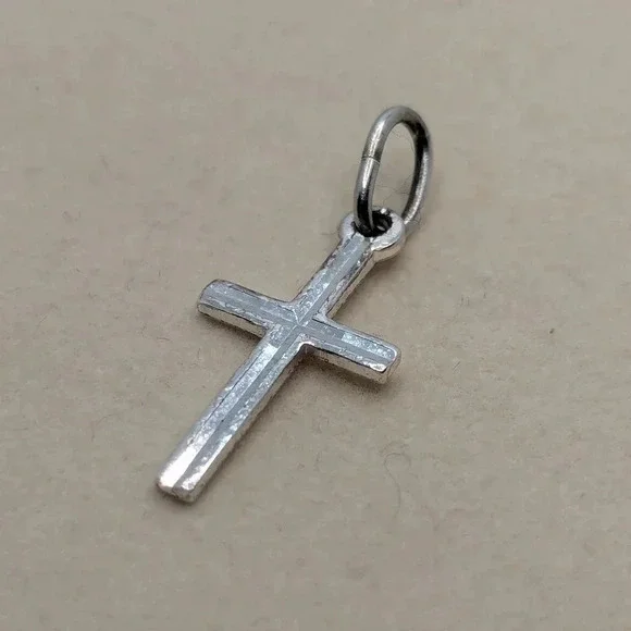 925 cross - Picture 1 of 5